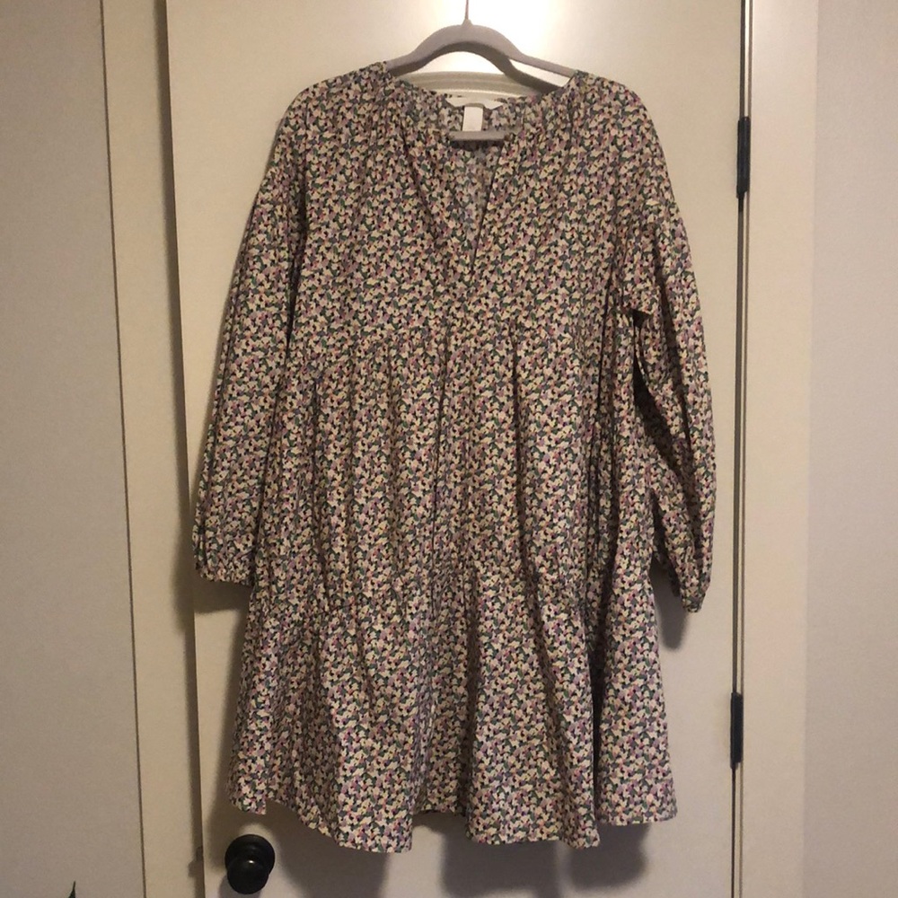 Airy H&M balloon sleeve dress, size medium